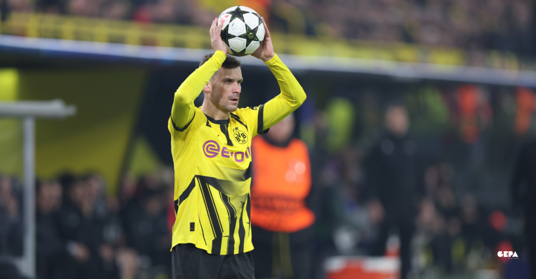 AT BVB Trikot Groß   AT BVB Trikot Groß