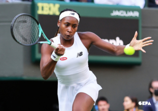  AT Coco Gauff Schläger 