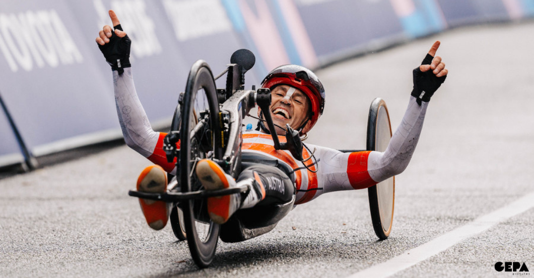 AT Frühwirth Fanpaket    AT Frühwirth Fanpaket