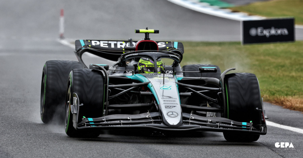  AT Hamiltons Rennanzug  