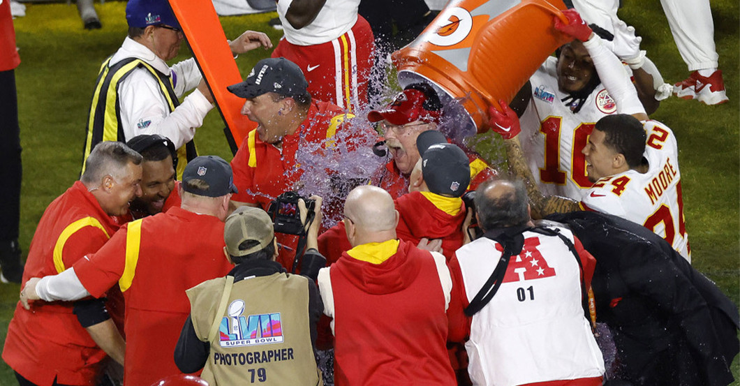 AT Kansas City Helm   AT Kansas City Helm