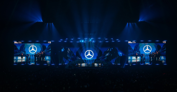 AT League of Legends    AT League of Legends