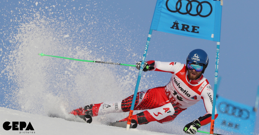 AT Marco Schwarz Helm   AT Marco Schwarz Helm