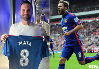  AT Mata Trikot Man United 