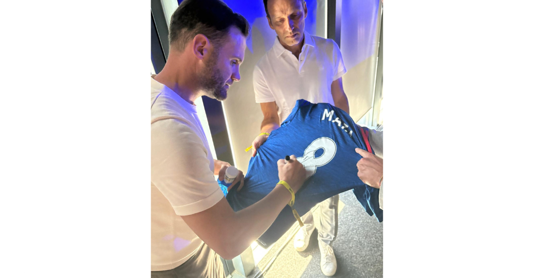  AT Mata Trikot Man United 