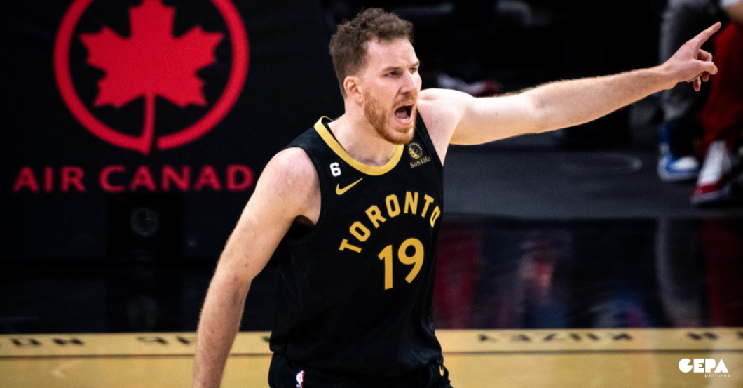 AT Pöltl Schuhe Shirt    AT Pöltl Schuhe Shirt