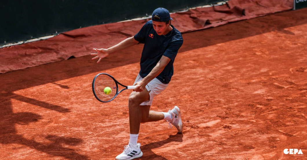 AT Schwärzler Schläger   AT Schwärzler Schläger