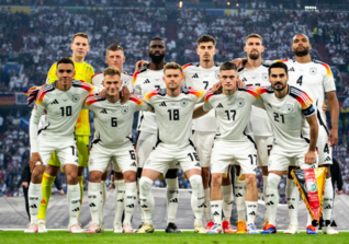  AT Signierter DFB Ball 