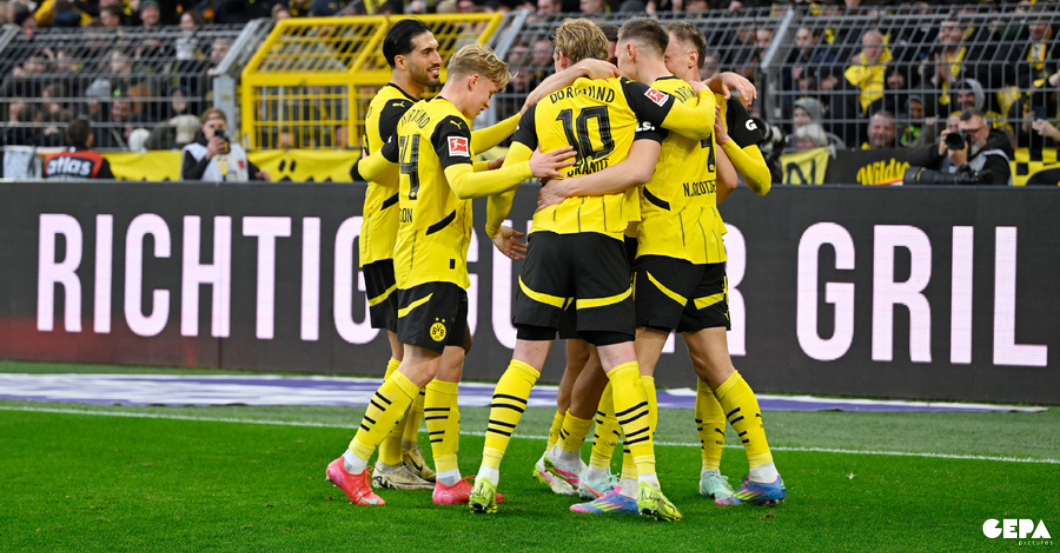 AT Signiertes BVB-Trikot   AT Signiertes BVB-Trikot