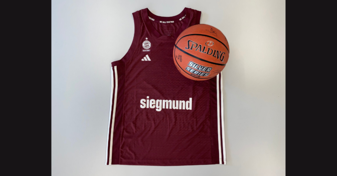 AT Signiertes FCBB-Set L   AT Signiertes FCBB-Set L