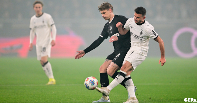  AT Stöger Trikot getragen 