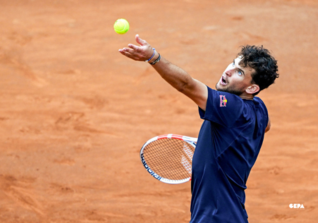  AT Thiem Cap signiert 