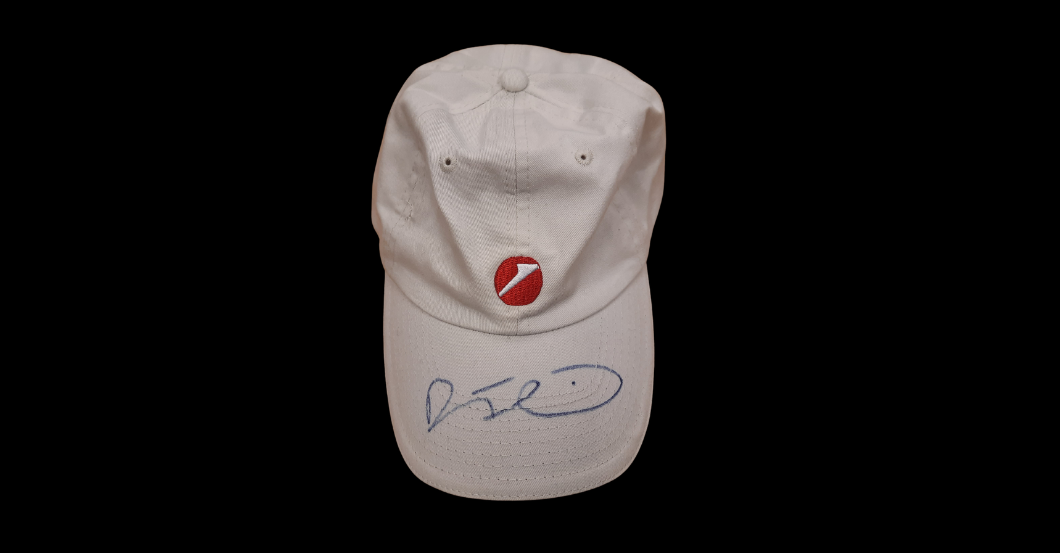  AT Thiem Cap signiert 