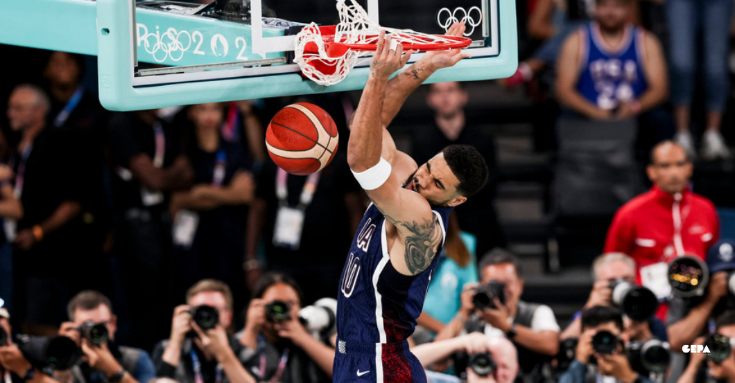  AT Topps Basketballkarten 