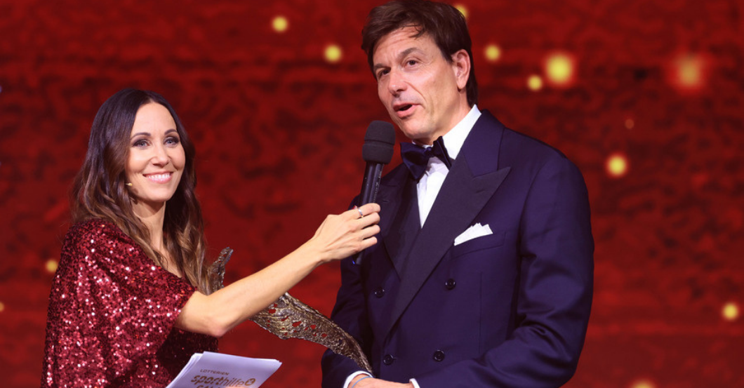  AT Toto Wolff Package 