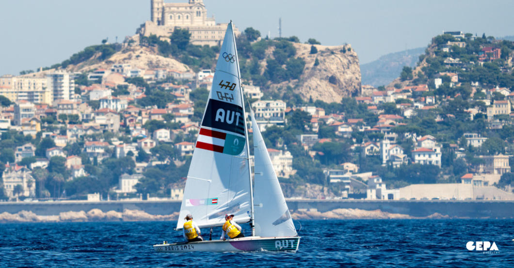 AT Trainingsshirt Vadlau   AT Trainingsshirt Vadlau