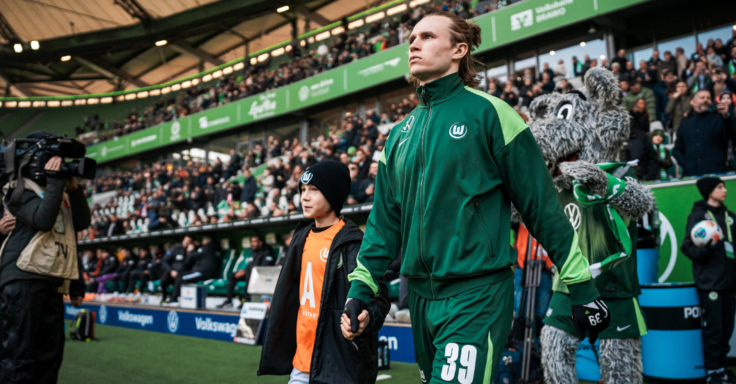  AT Wolfsburg VIP Deluxe 