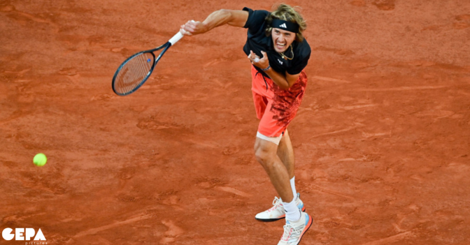 AT Zverev Schläger   AT Zverev Schläger