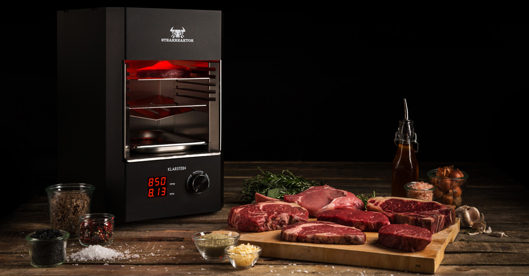  Auf dem Hausboot grillen 