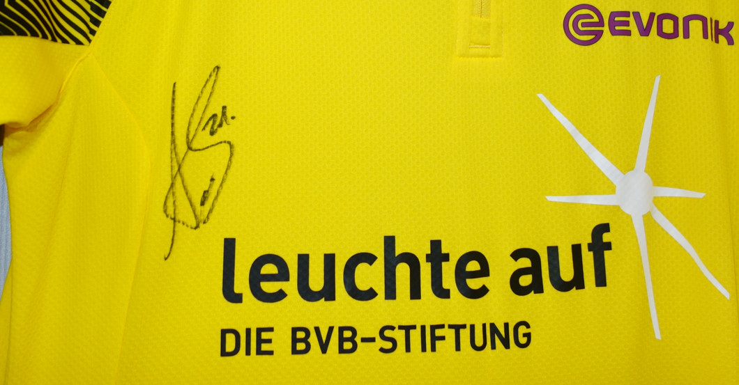  Aufwärmshirt Schürrle 