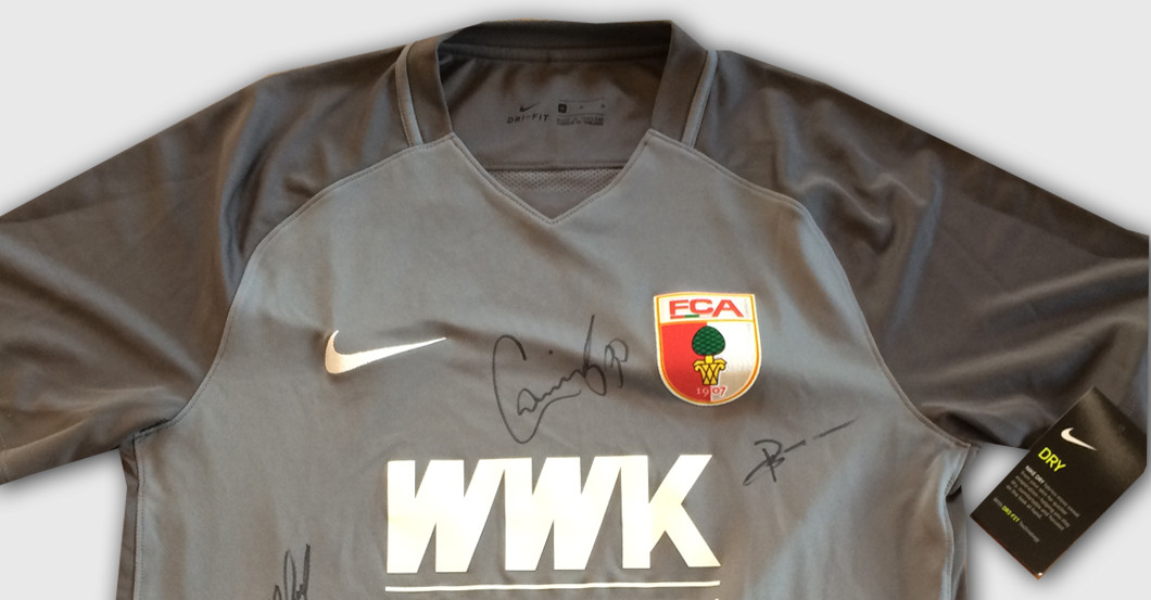 Ausweichtrikot FCA    Ausweichtrikot FCA