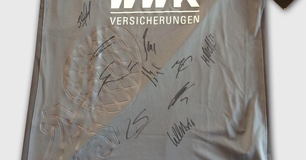 Ausweichtrikot FCA    Ausweichtrikot FCA