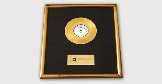 Award EAV   Award EAV