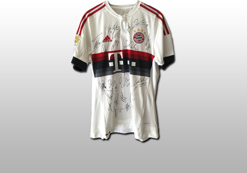 Away Trikot FC Bayern   Away Trikot FC Bayern