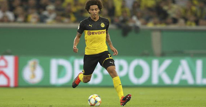 Axel Witsels Schuhe    Axel Witsels Schuhe