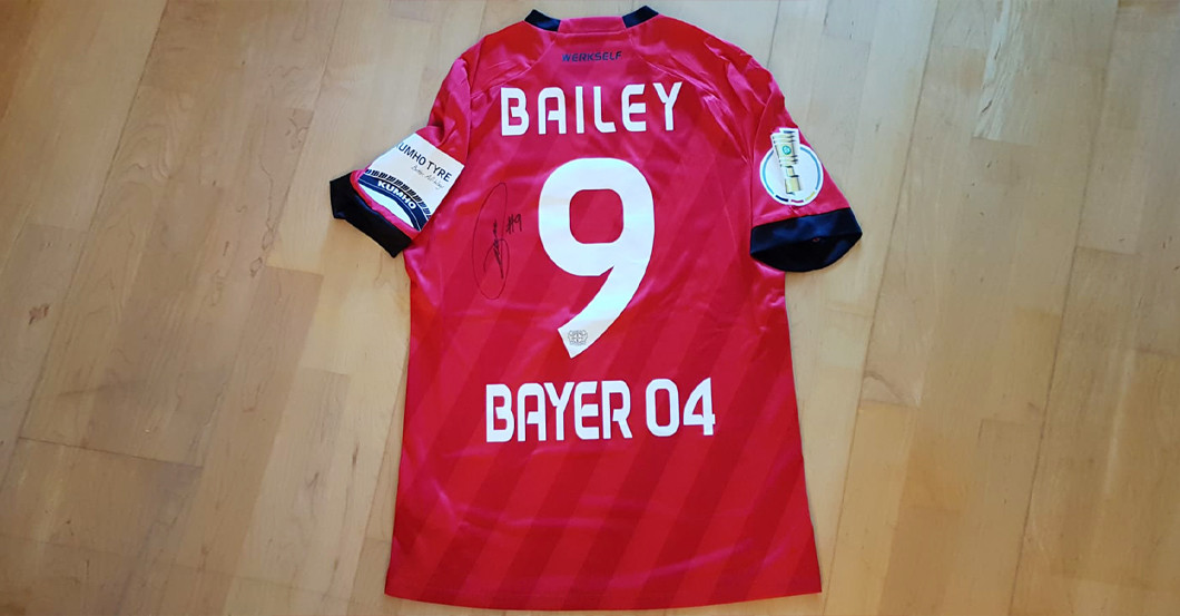 Bailey getragenes Trikot   Bailey getragenes Trikot