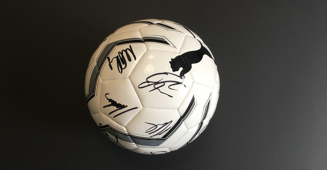  Ball Legenden signiert 2 