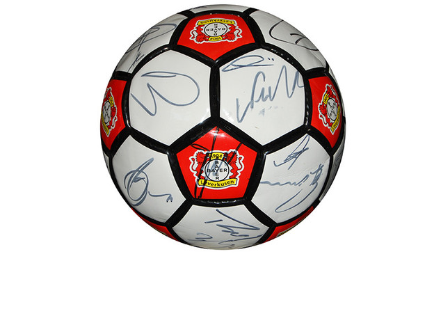  Ball Leverkusen 