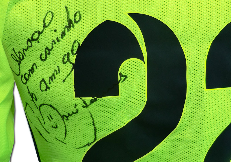 Barca-Trikot von Alves   Barca-Trikot von Alves