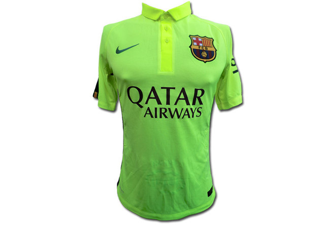  Barca-Trikot von Alves 