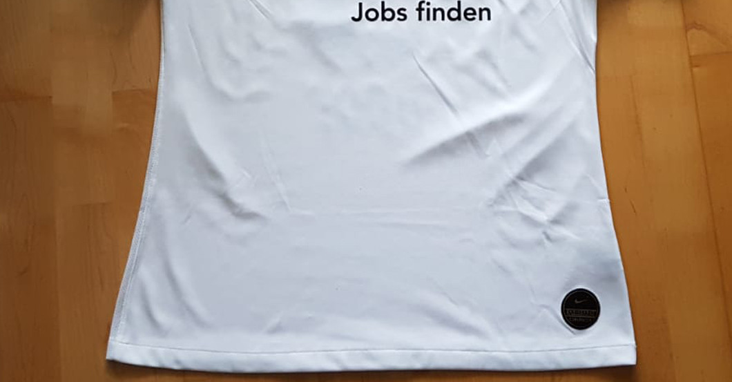 Bas Dost Frankfurt Trikot   Bas Dost Frankfurt Trikot