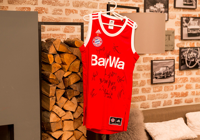 Basketball-Trikot   Basketball-Trikot