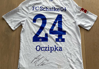  Bastian Oczipka Trikot 