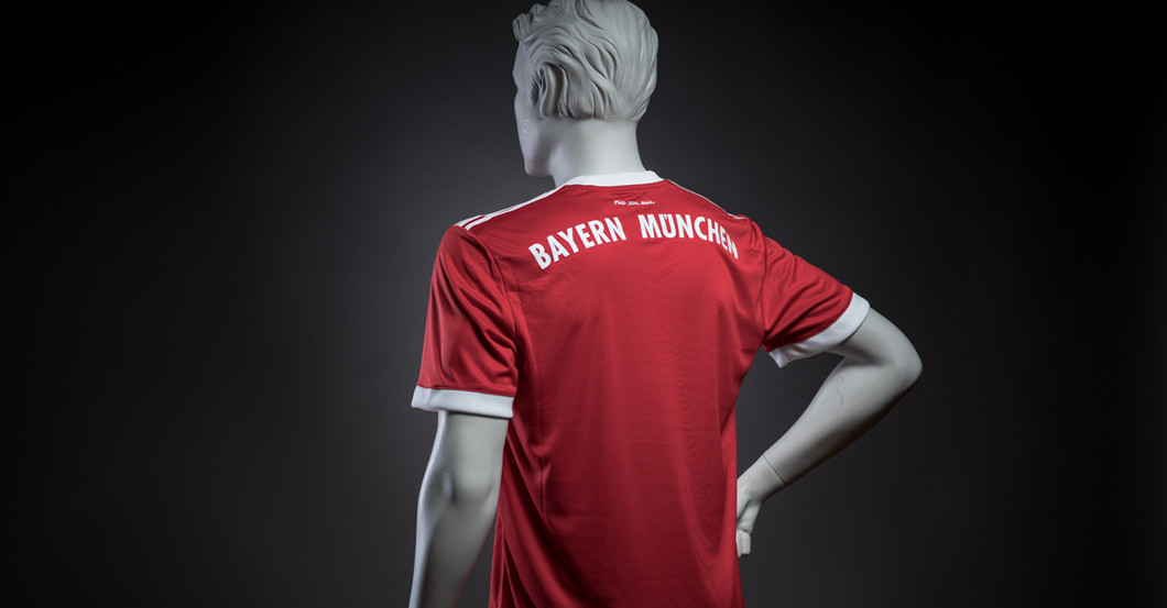  Bayern Jersey signed 