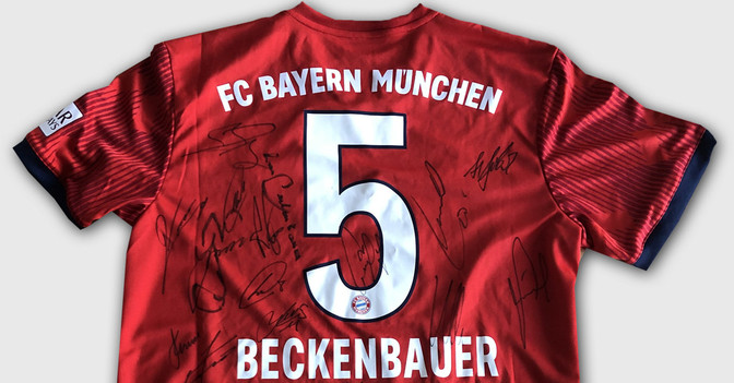 Beckenbauer Bayern Trikot   Beckenbauer Bayern Trikot