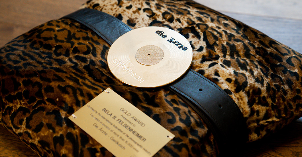 Bela B Gold Award    Bela B Gold Award