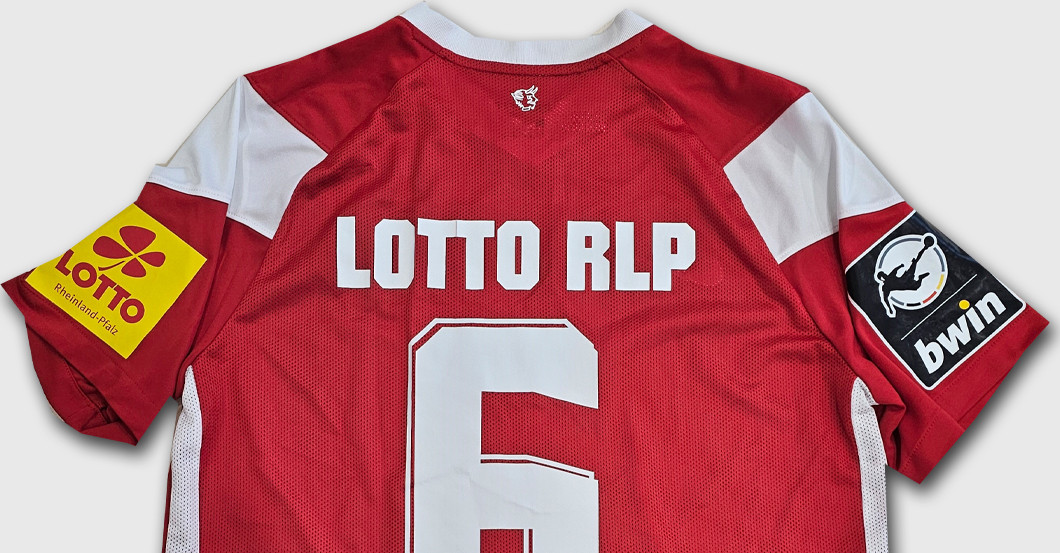 BJ FCK Trikot signiert   BJ FCK Trikot signiert