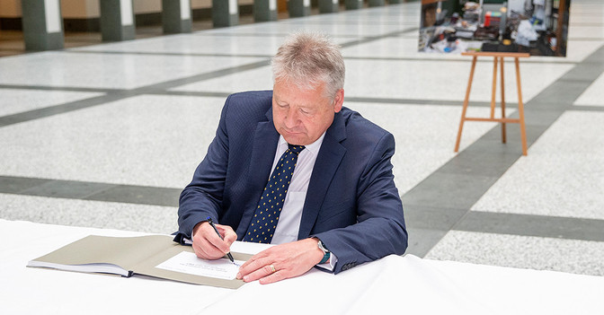 BND Werkmonografie   BND Werkmonografie