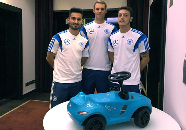 Bobby Benz DFB   Bobby Benz DFB