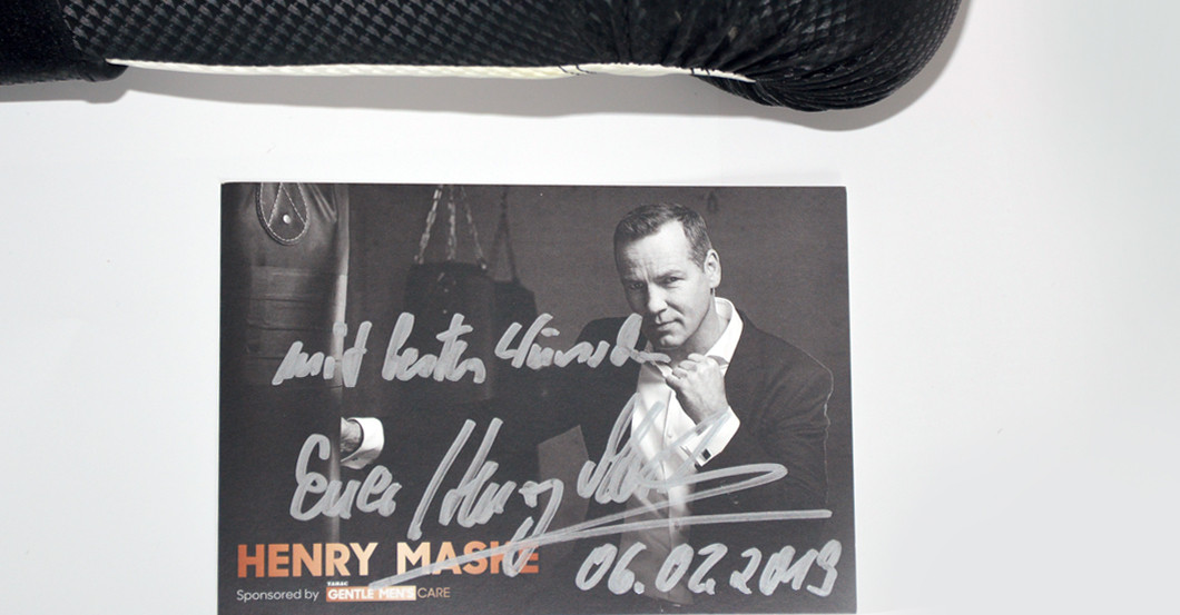 Boxhandschuh Maske   Boxhandschuh Maske