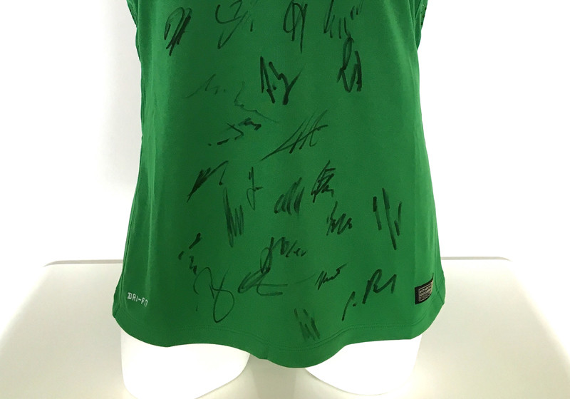  Bremen Trikot signiert 