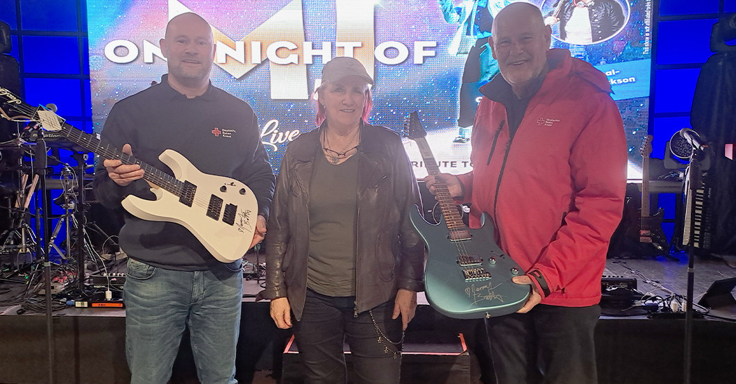 BÜ Batten Gitarre   BÜ Batten Gitarre