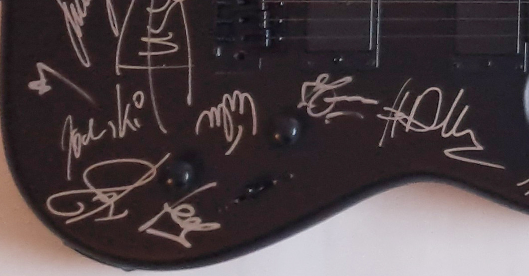 BÜ Drei Bands Gitarre   BÜ Drei Bands Gitarre