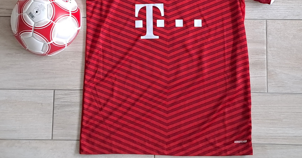  BÜ Goretzka Trikot Ball 