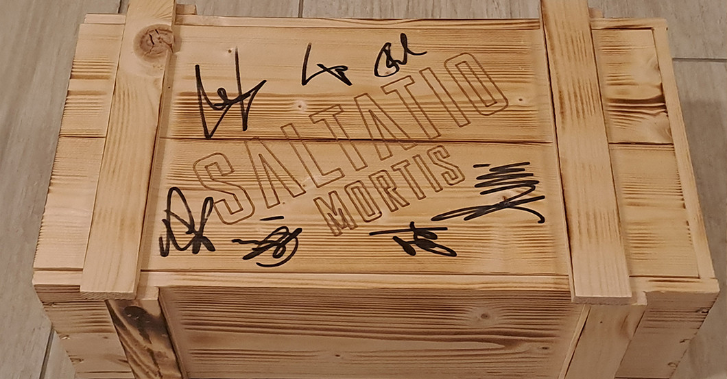 BÜ Holzkiste Saltatio    BÜ Holzkiste Saltatio