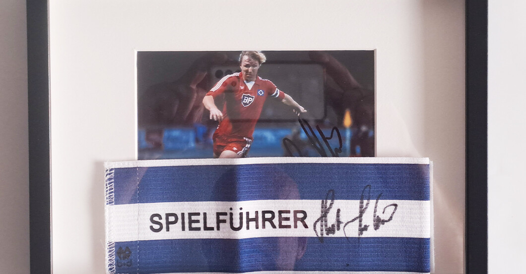  BÜ Horst Hrubesch Binde 